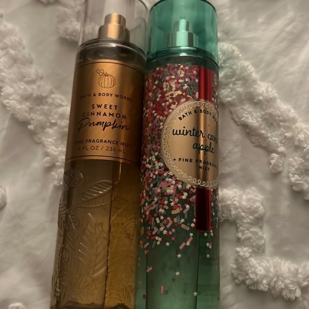 Winter candy apple & sweet cinnamon pumpkin perfume- make an offer